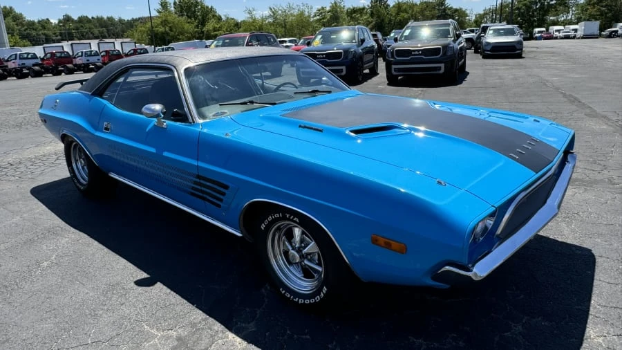 1972 Dodge Challenger 1st Gen - Image 4 of 31