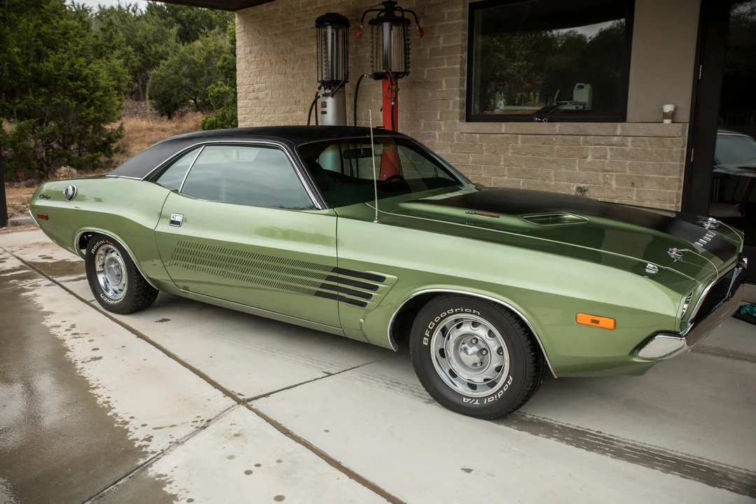 1972 Dodge Challenger 1st Gen - Image 9 of 31