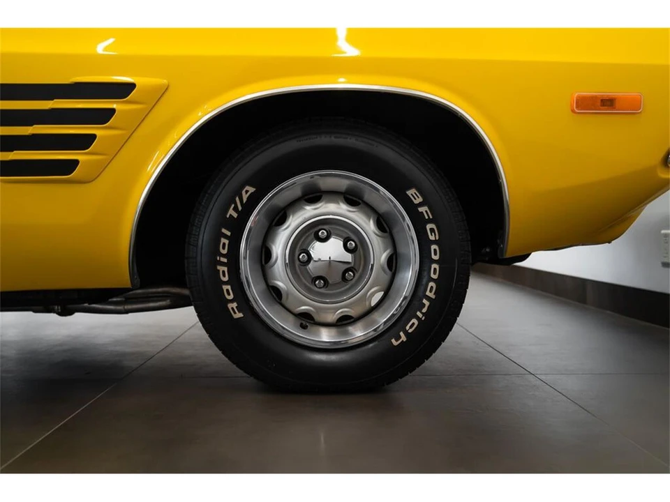 1972 Dodge Challenger 1st Gen - Image 8 of 27
