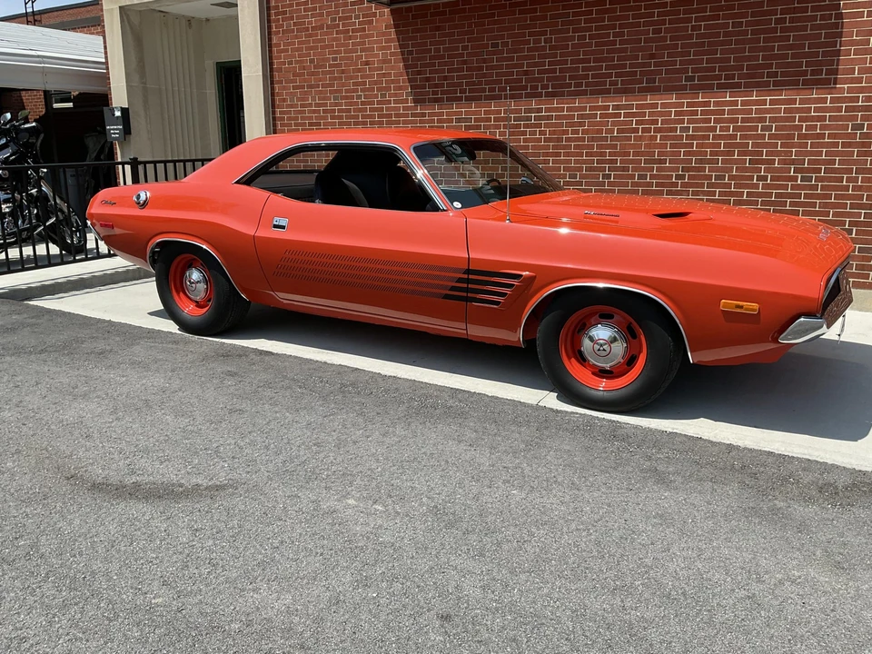 1972 Dodge Challenger 1st Gen - Image 14 of 31