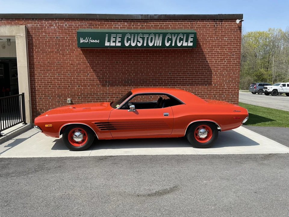 1972 Dodge Challenger 1st Gen - Image 8 of 31
