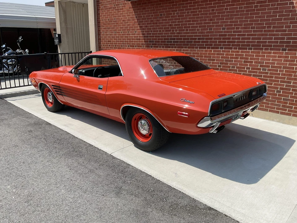 1972 Dodge Challenger 1st Gen - Image 10 of 31