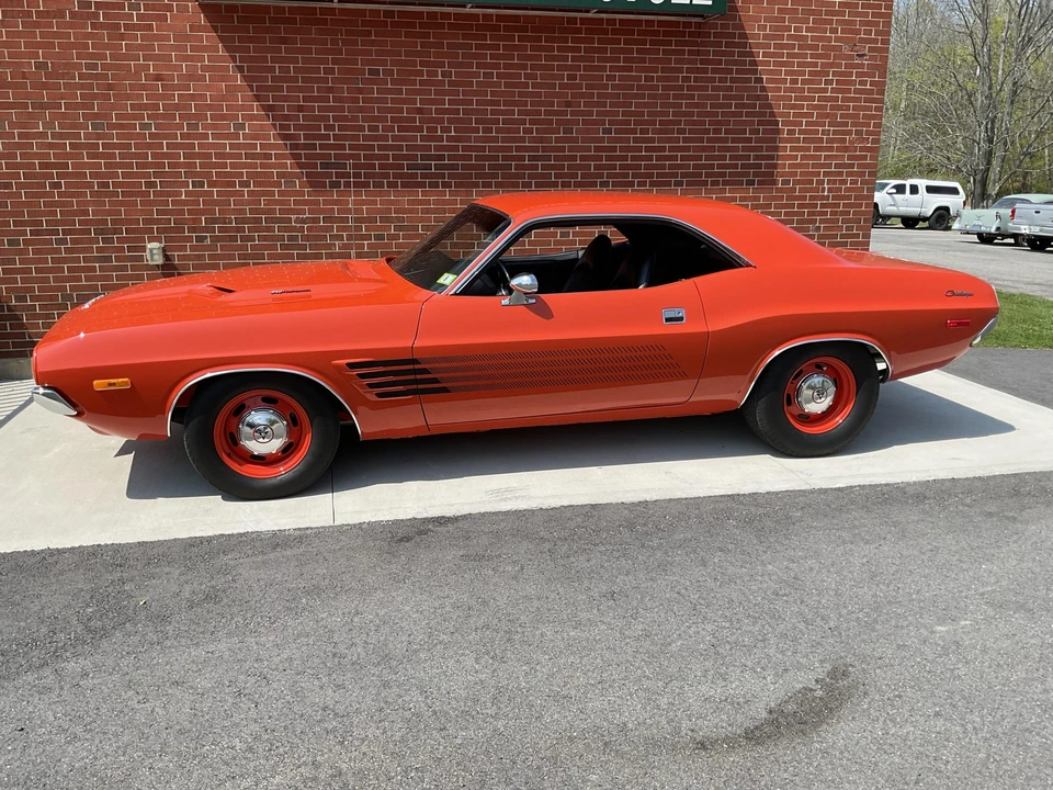 1972 Dodge Challenger 1st Gen - Image 7 of 31