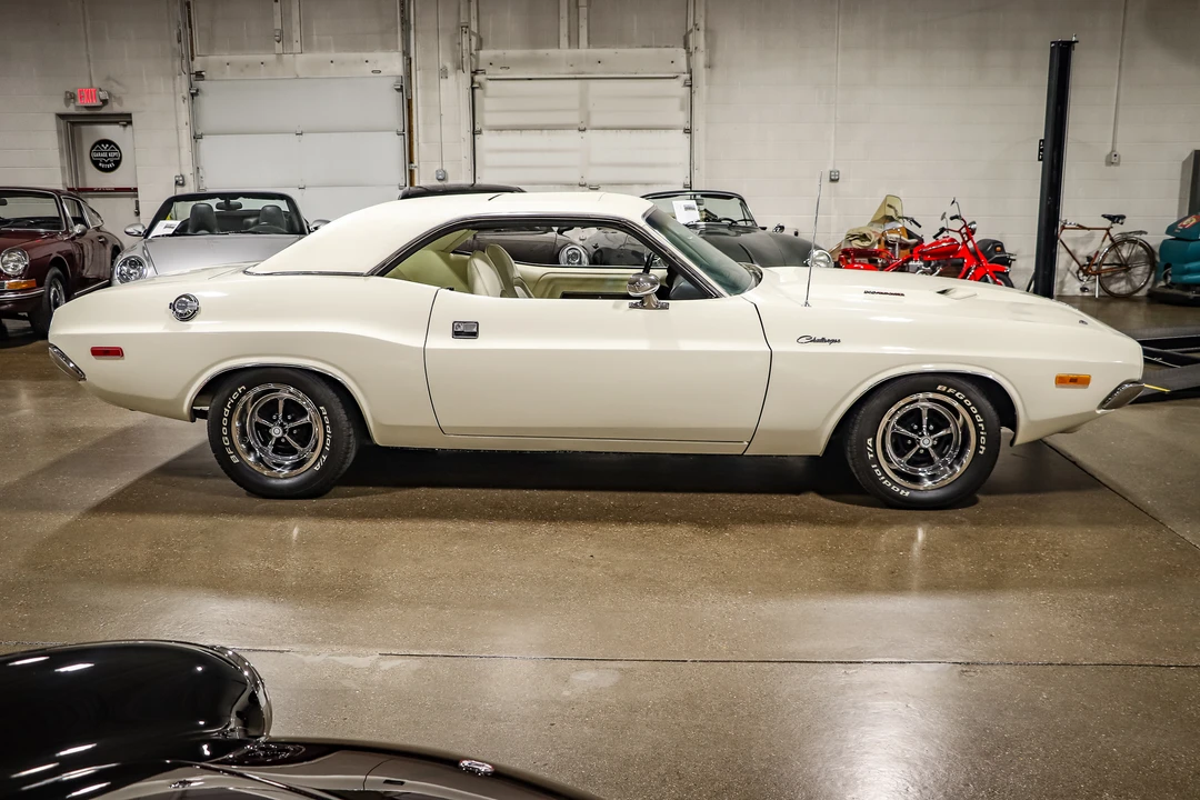 1972 Dodge Challenger 1st Gen - Image 15 of 31
