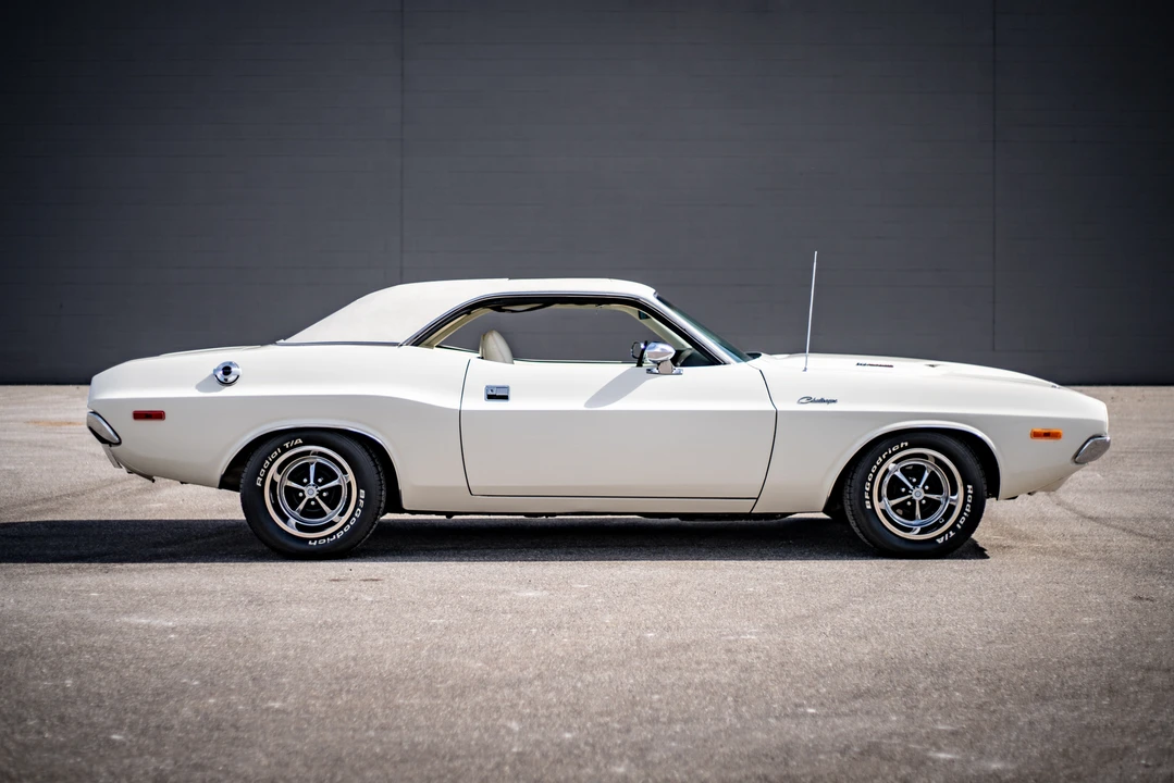 1972 Dodge Challenger 1st Gen - Image 4 of 31
