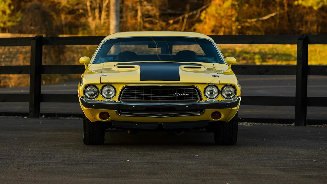 1972 Dodge Challenger 1st Gen - Image 14 of 31