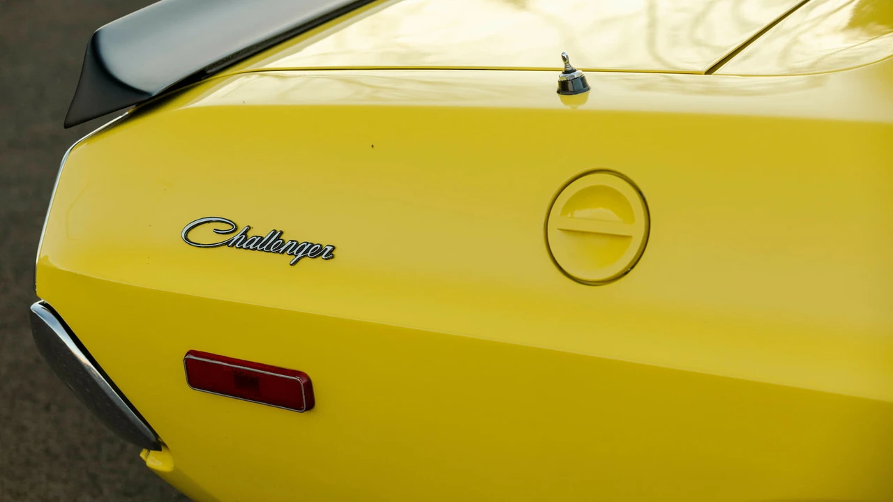 1972 Dodge Challenger 1st Gen - Image 17 of 31
