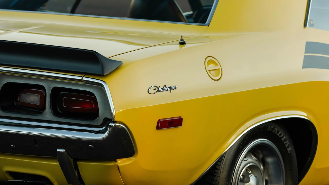 1972 Dodge Challenger 1st Gen - Image 23 of 31