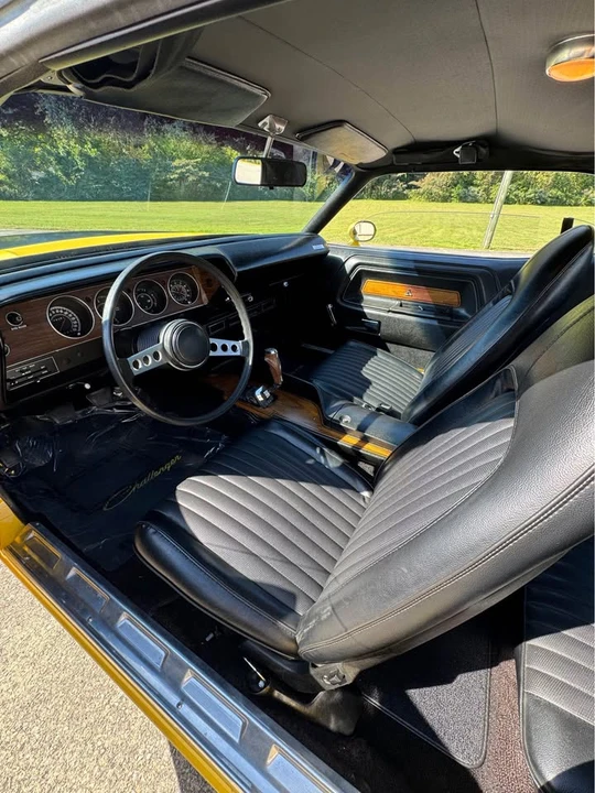 1972 Dodge Challenger 1st Gen - Image 8 of 18