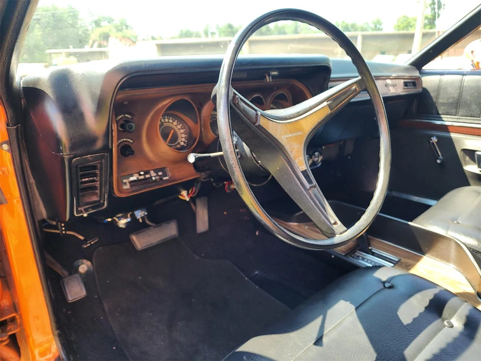 1972 Dodge Charger 3rd Gen - Image 26 of 31