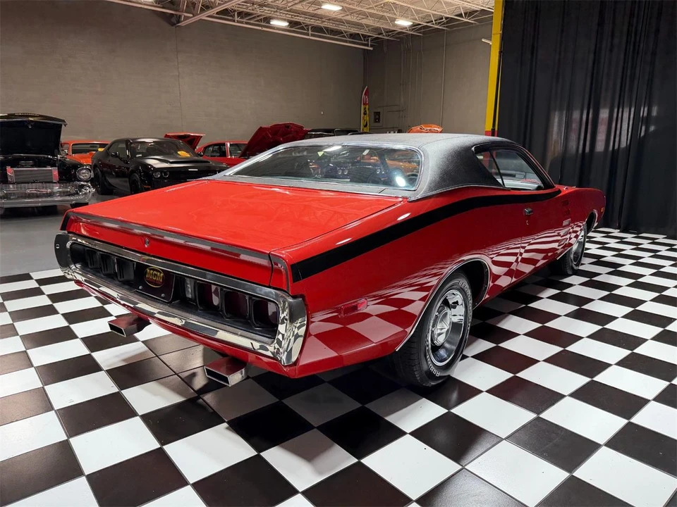 1972 Dodge Charger 3rd Gen - Image 20 of 31