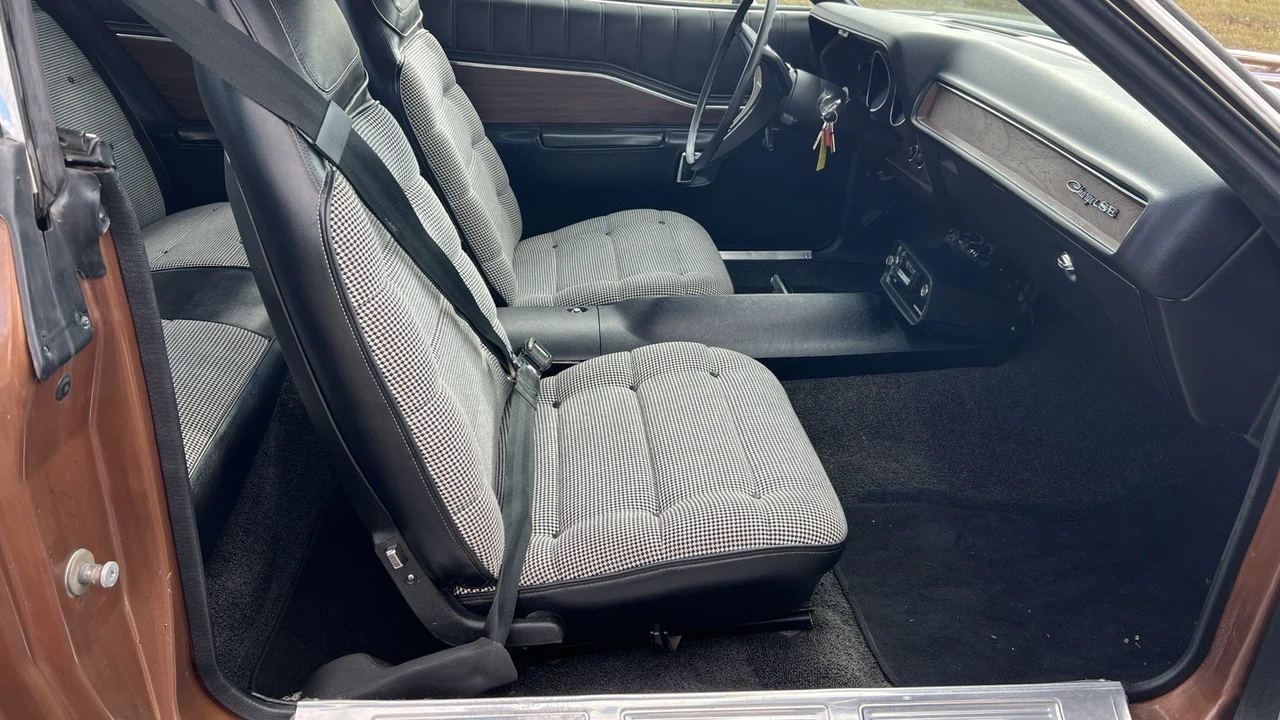 1972 Dodge Charger 3rd Gen - Image 9 of 20