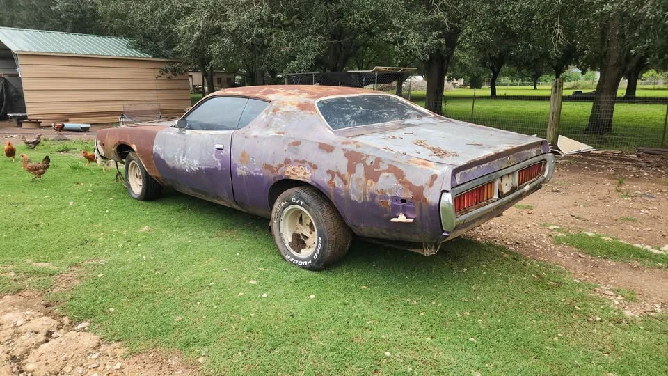 1972 Dodge Charger 3rd Gen - Image 2 of 20