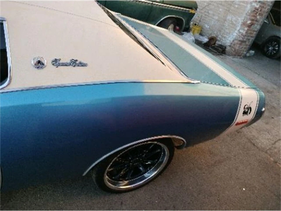 1972 Dodge Charger 3rd Gen - Image 2 of 30