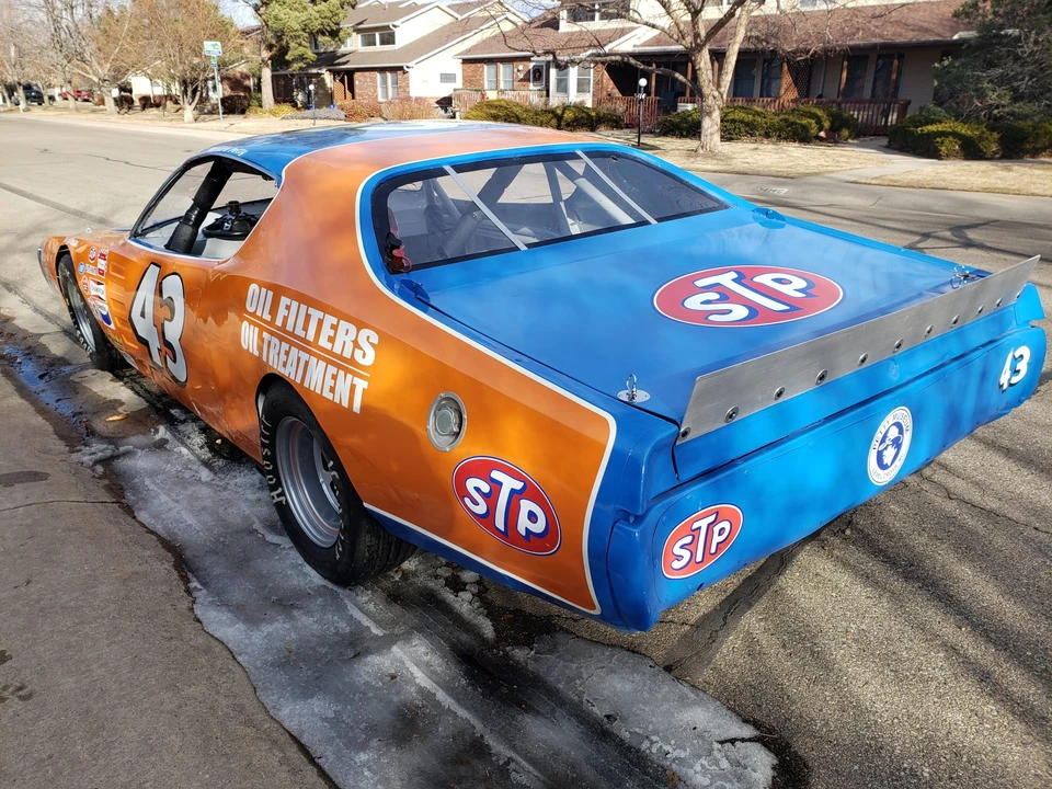 1972 Dodge Charger 3rd Gen - Image 8 of 31