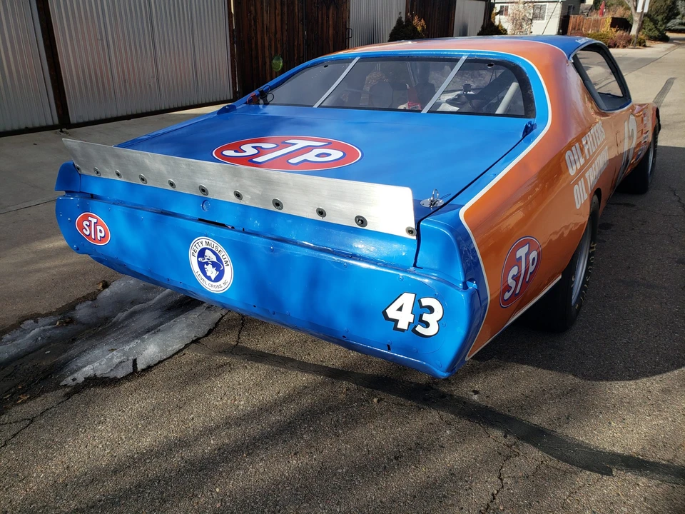 1972 Dodge Charger 3rd Gen - Image 15 of 31