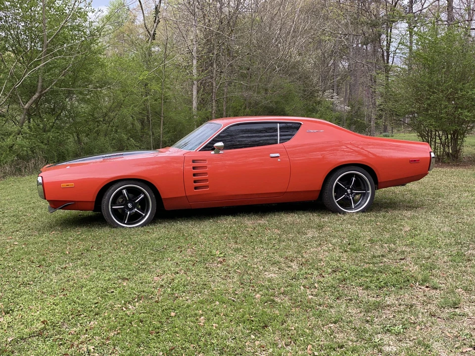 1972 Dodge Charger 3rd Gen - Image 2 of 31