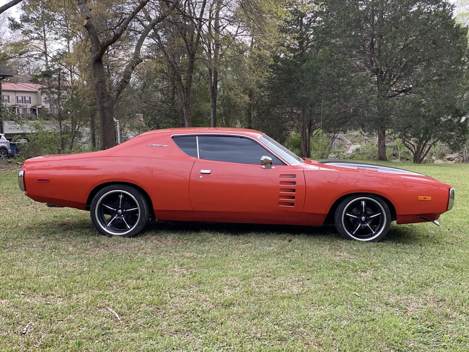 1972 Dodge Charger 3rd Gen - Image 16 of 31