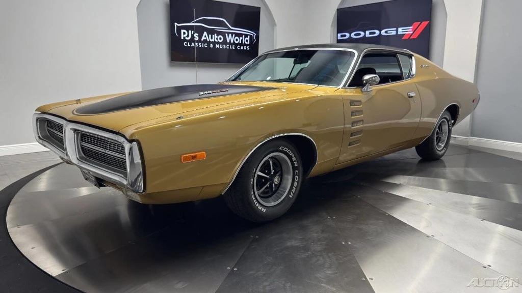 1972 Dodge Charger 3rd Gen - Image 15 of 24