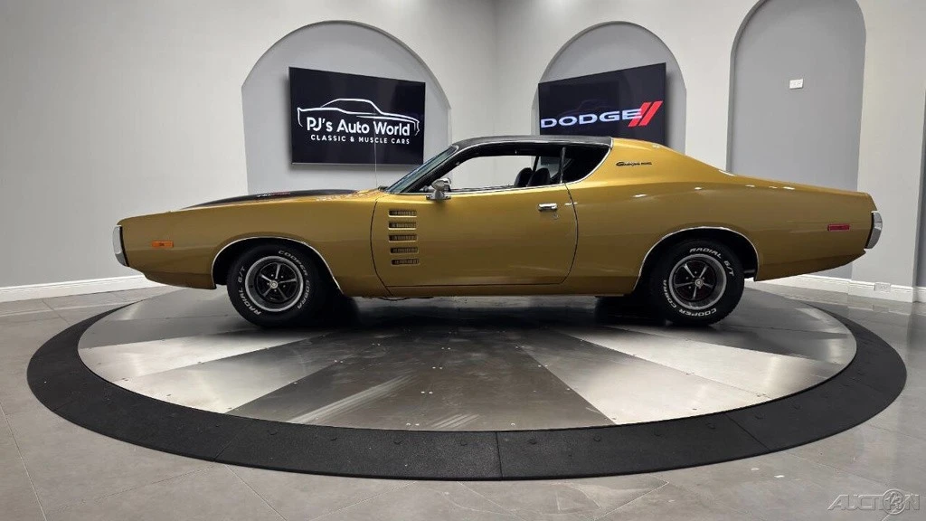 1972 Dodge Charger 3rd Gen - Image 2 of 24