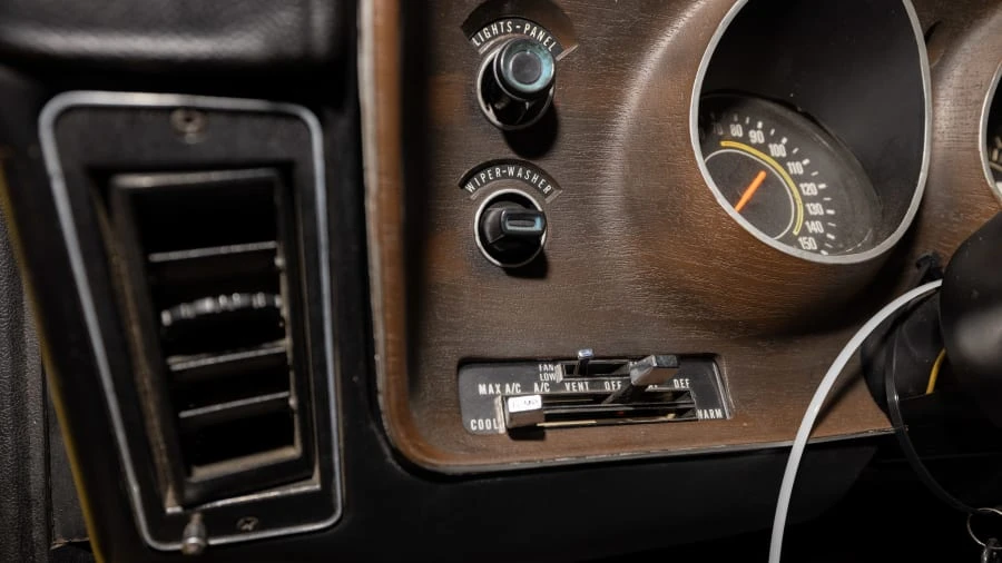 1972 Dodge Charger 3rd Gen - Image 19 of 31