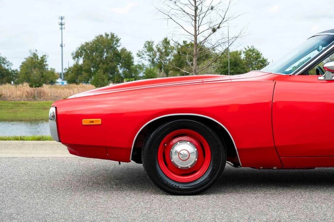 1972 Dodge Charger 3rd Gen - Image 15 of 31