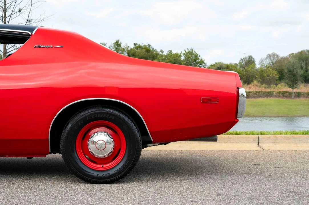 1972 Dodge Charger 3rd Gen - Image 13 of 31