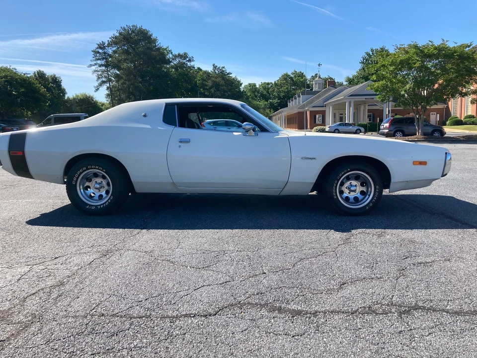 1972 Dodge Charger 3rd Gen - Image 20 of 31