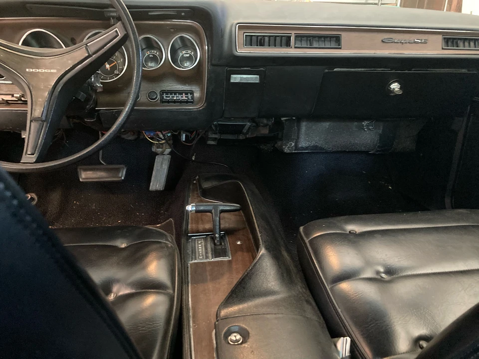 1972 Dodge Charger 3rd Gen - Image 29 of 31