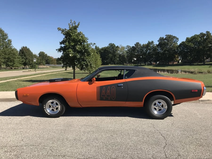 1972 Dodge Charger 3rd Gen - Image 2 of 8