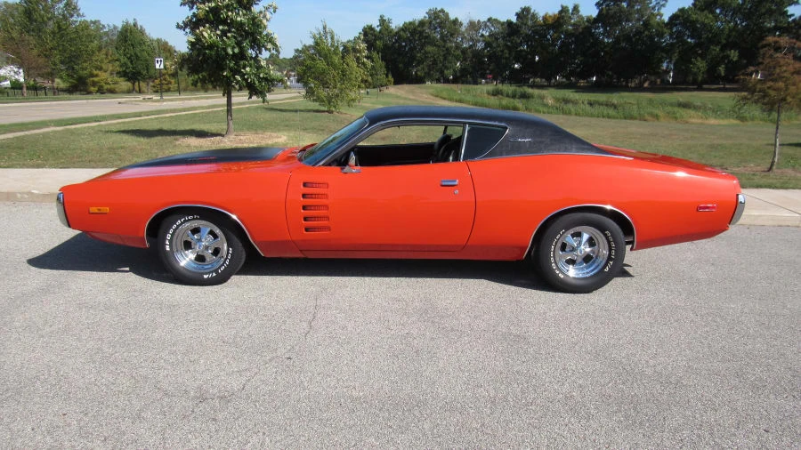 1972 Dodge Charger 3rd Gen - Image 2 of 7