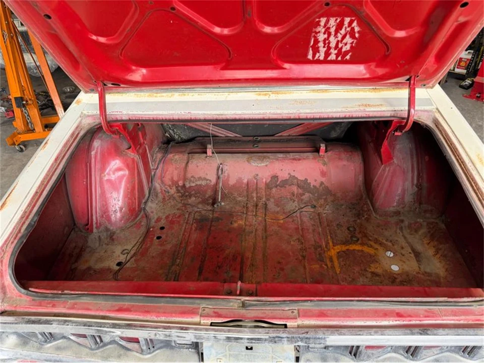 1972 Dodge Charger 3rd Gen - Image 23 of 31