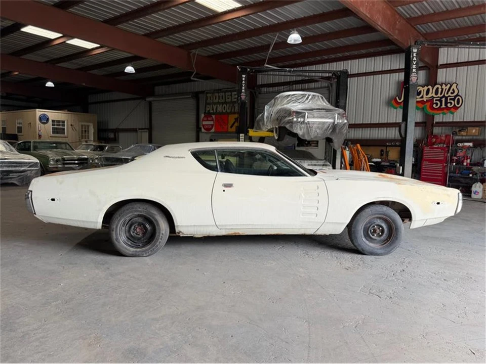 1972 Dodge Charger 3rd Gen - Image 29 of 31