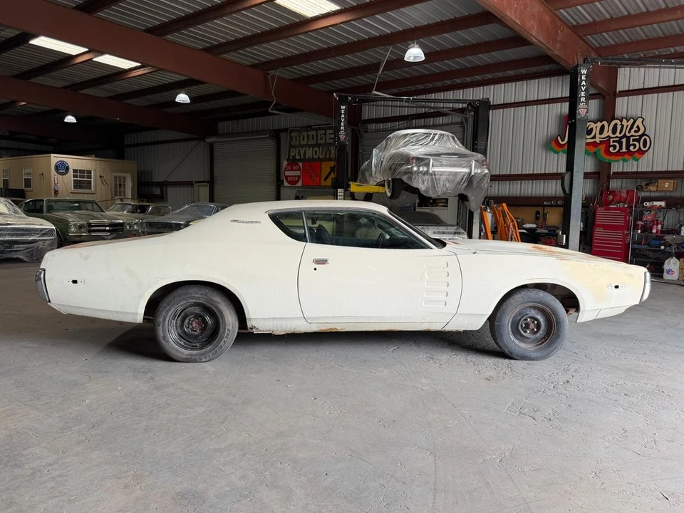 1972 Dodge Charger 3rd Gen - Image 29 of 31