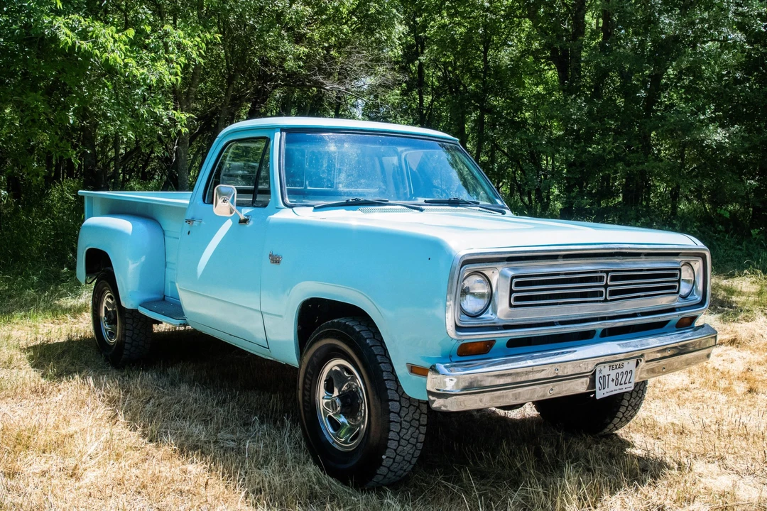 1972 Dodge Power Wagon - Image 2 of 31