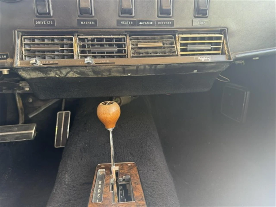 1972 Excalibur - Image 10 of 11
