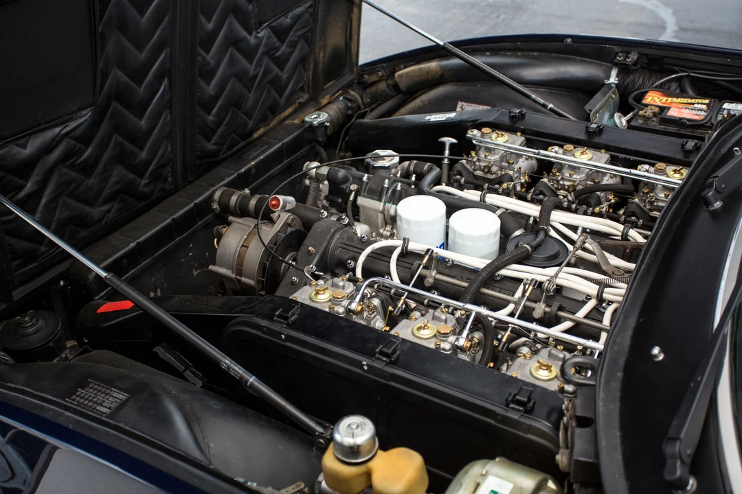 1972 Ferrari 365 GTC/4 - Image 14 of 24
