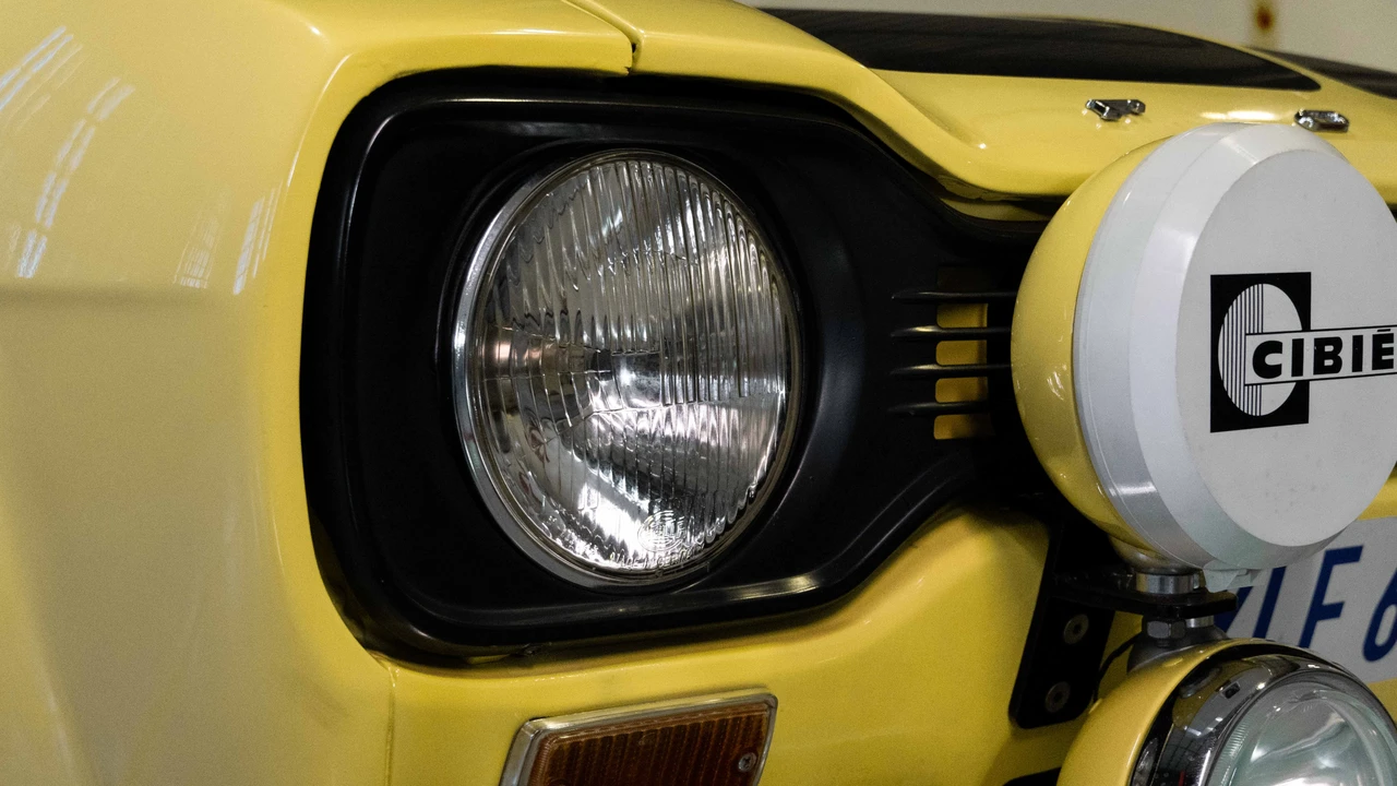 1972 Ford Escort RS Cosworth - Image 23 of 31
