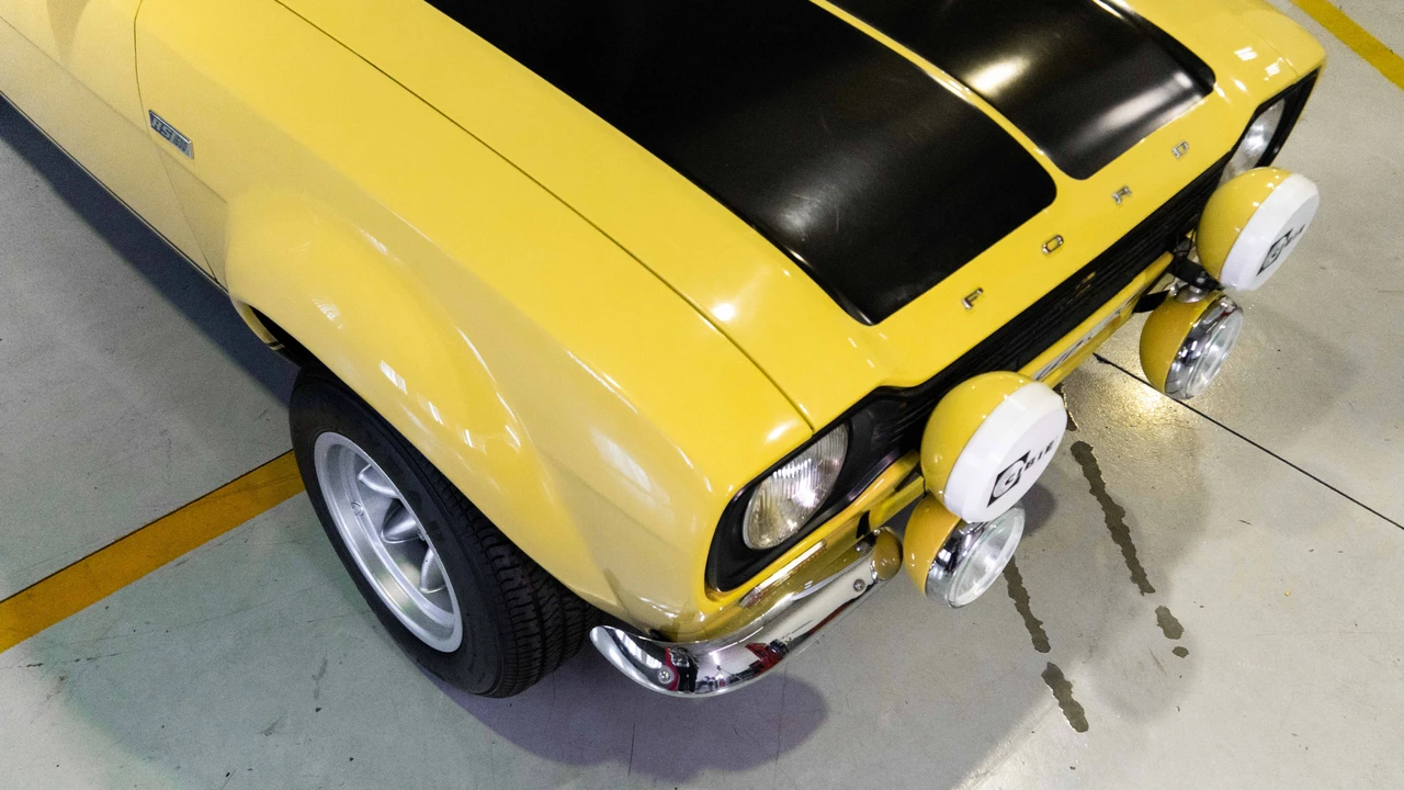 1972 Ford Escort RS Cosworth - Image 25 of 31