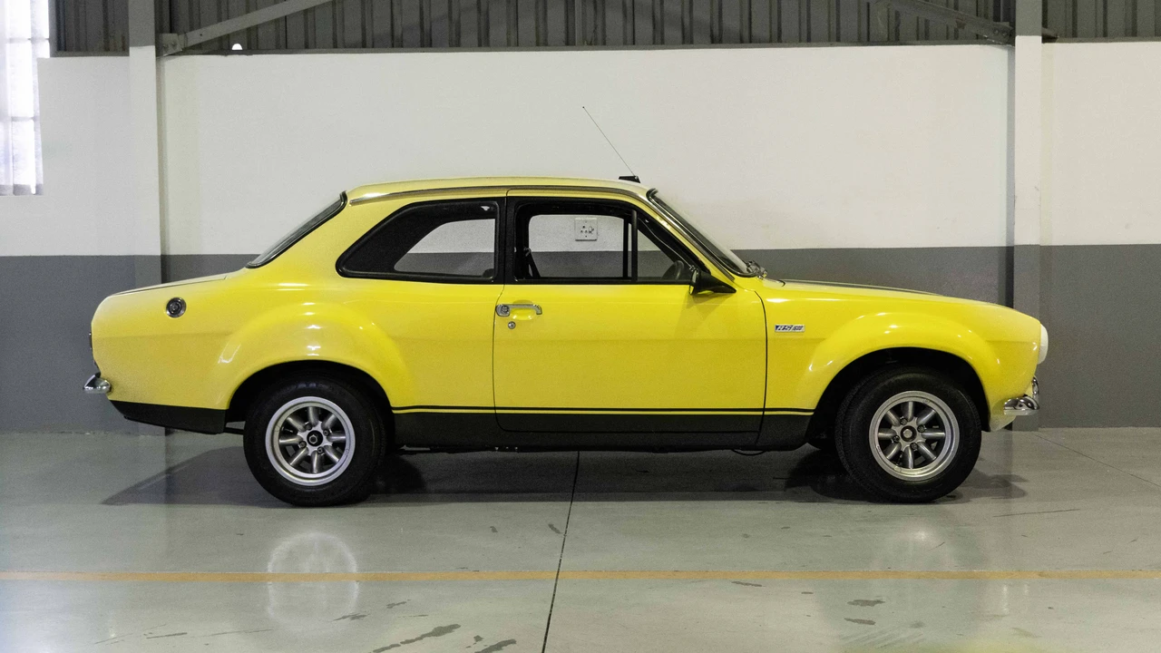 1972 Ford Escort RS Cosworth - Image 11 of 31