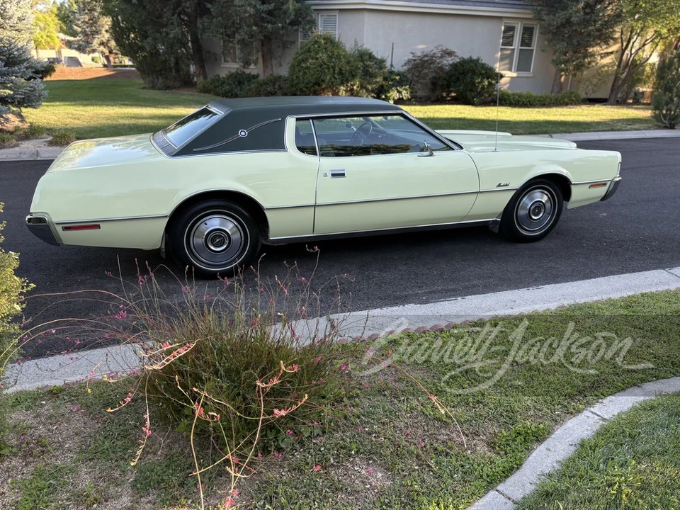 1972 Ford Thunderbird 6th Gen - Image 20 of 24