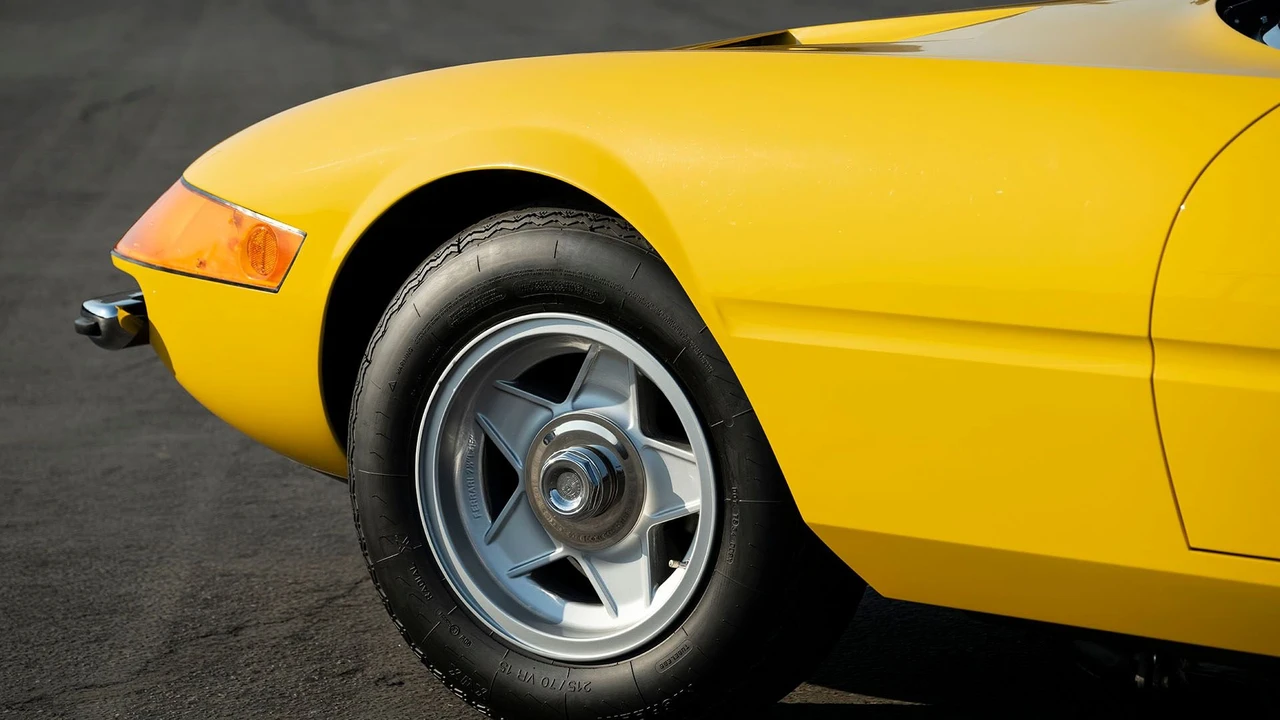 1972 Ferrari Daytona Berlinetta - Image 27 of 31