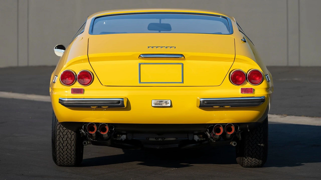 1972 Ferrari Daytona Berlinetta - Image 15 of 31