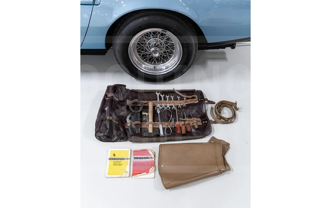 1972 Ferrari Daytona Spider - Image 17 of 18