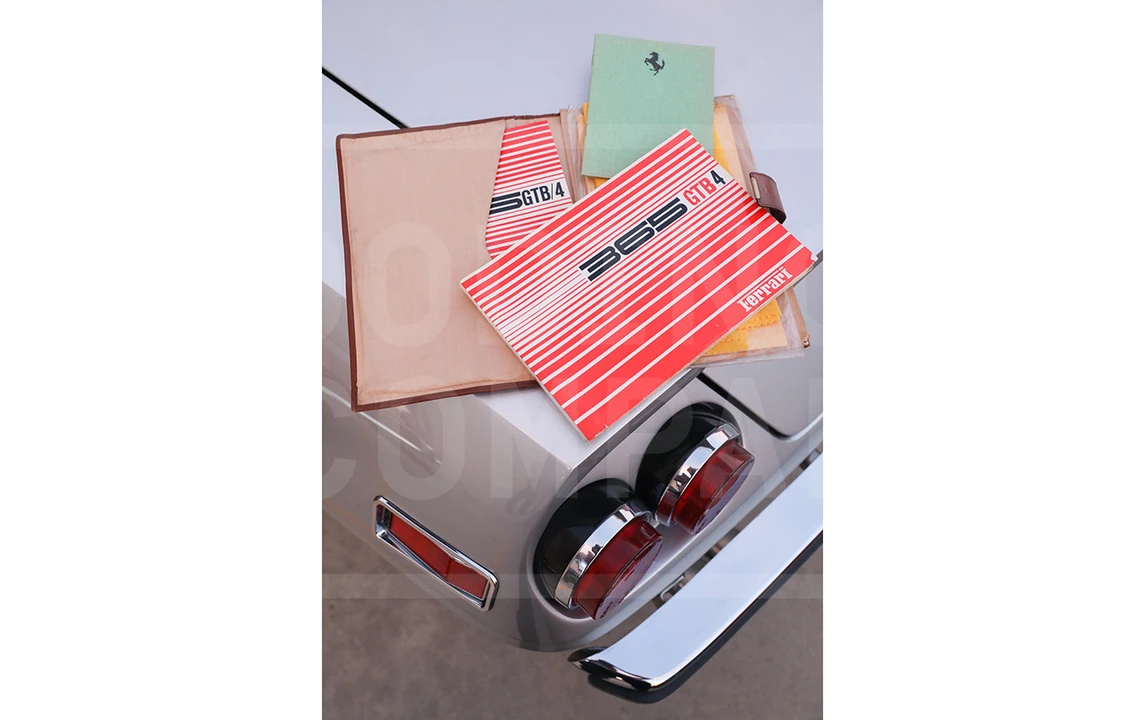 1972 Ferrari Daytona Spider - Image 17 of 19