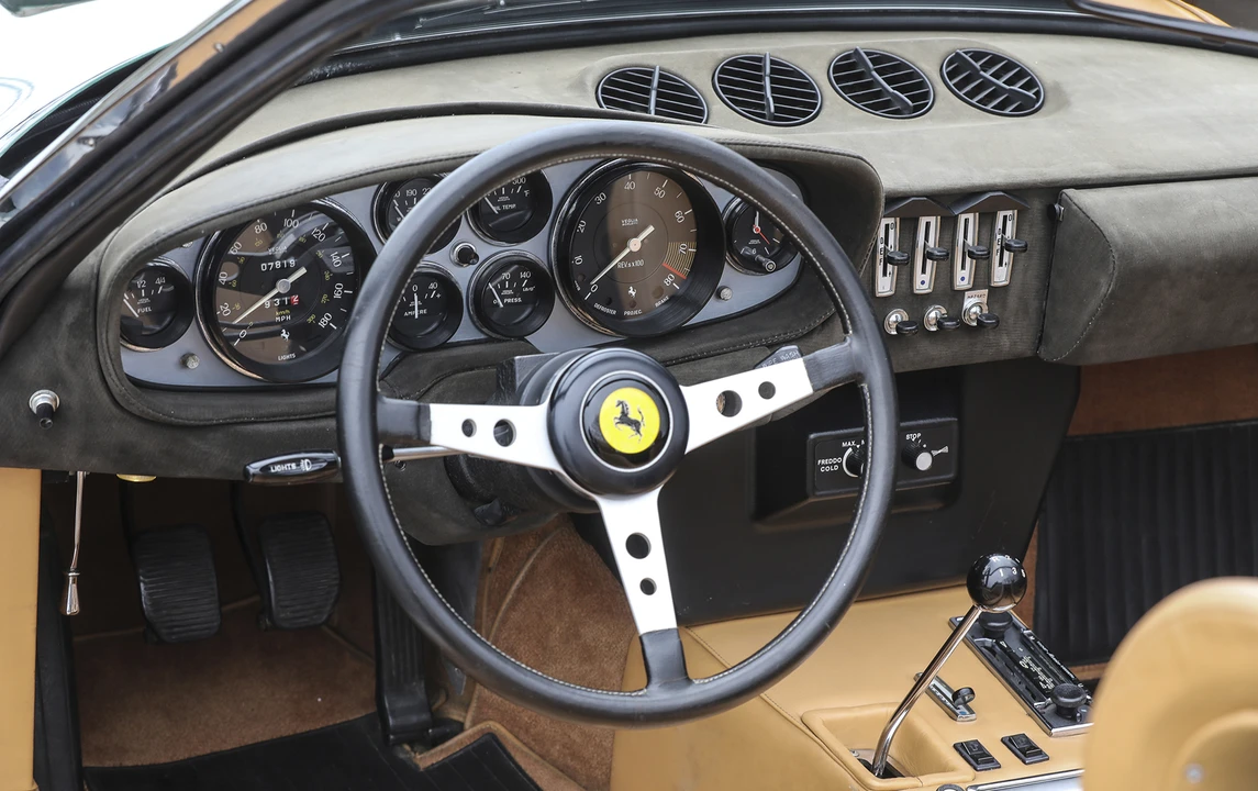 1972 Ferrari Daytona Spider - Image 27 of 31