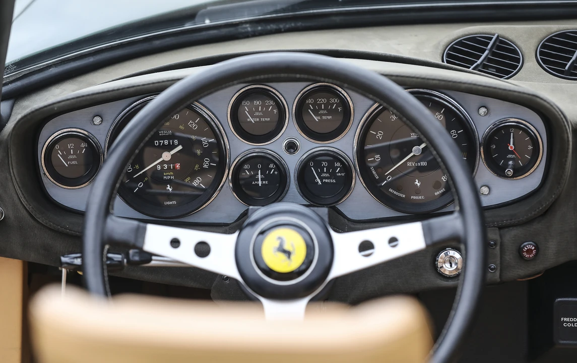 1972 Ferrari Daytona Spider - Image 30 of 31