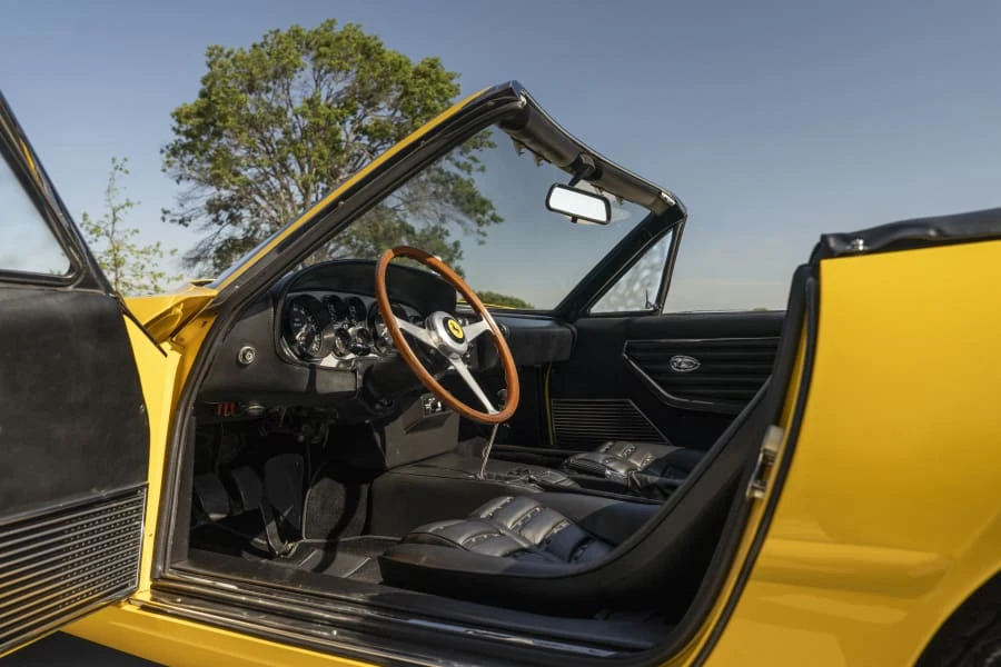 1972 Ferrari Daytona Spider - Image 29 of 31