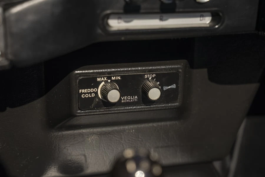 1972 Ferrari Daytona Spider - Image 24 of 31