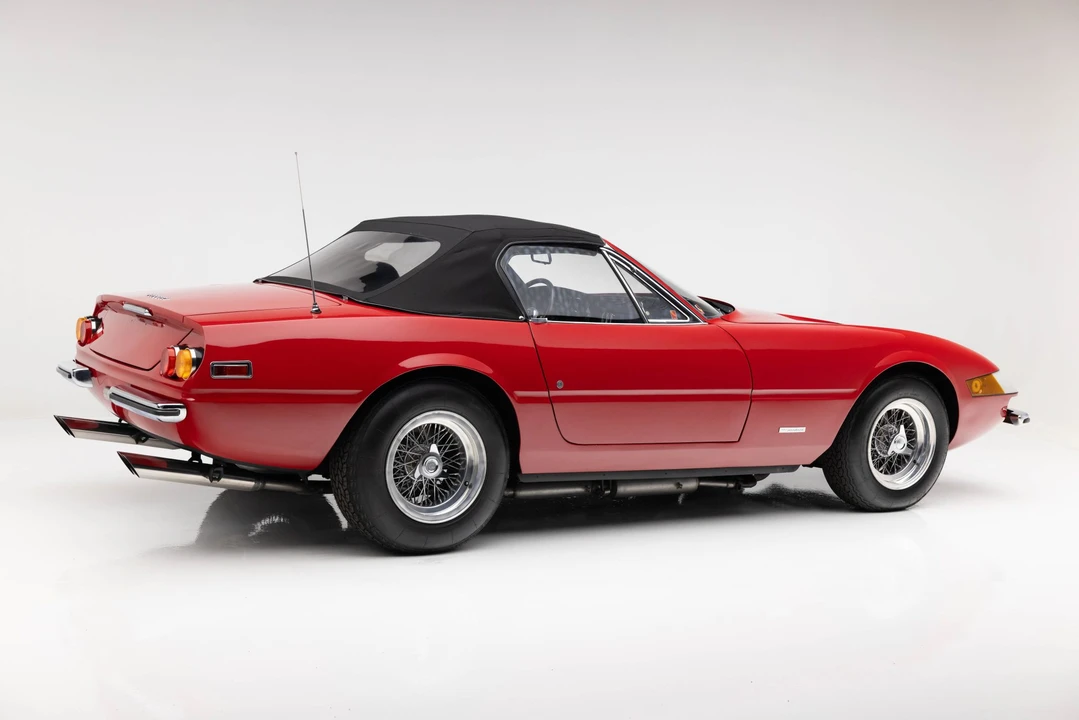 1972 Ferrari Daytona Spider - Image 24 of 31
